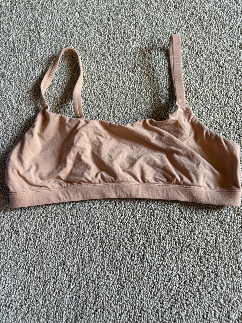 SKIMS Soft Nude Stretch Bralette - Blush Tan